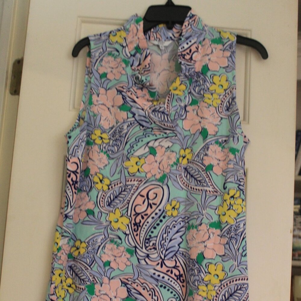 Blouse-sleeveless floral-V neck